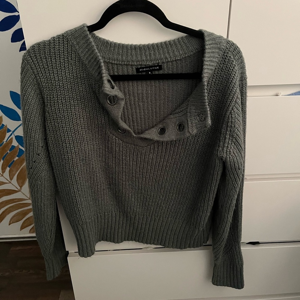 Army green sweater